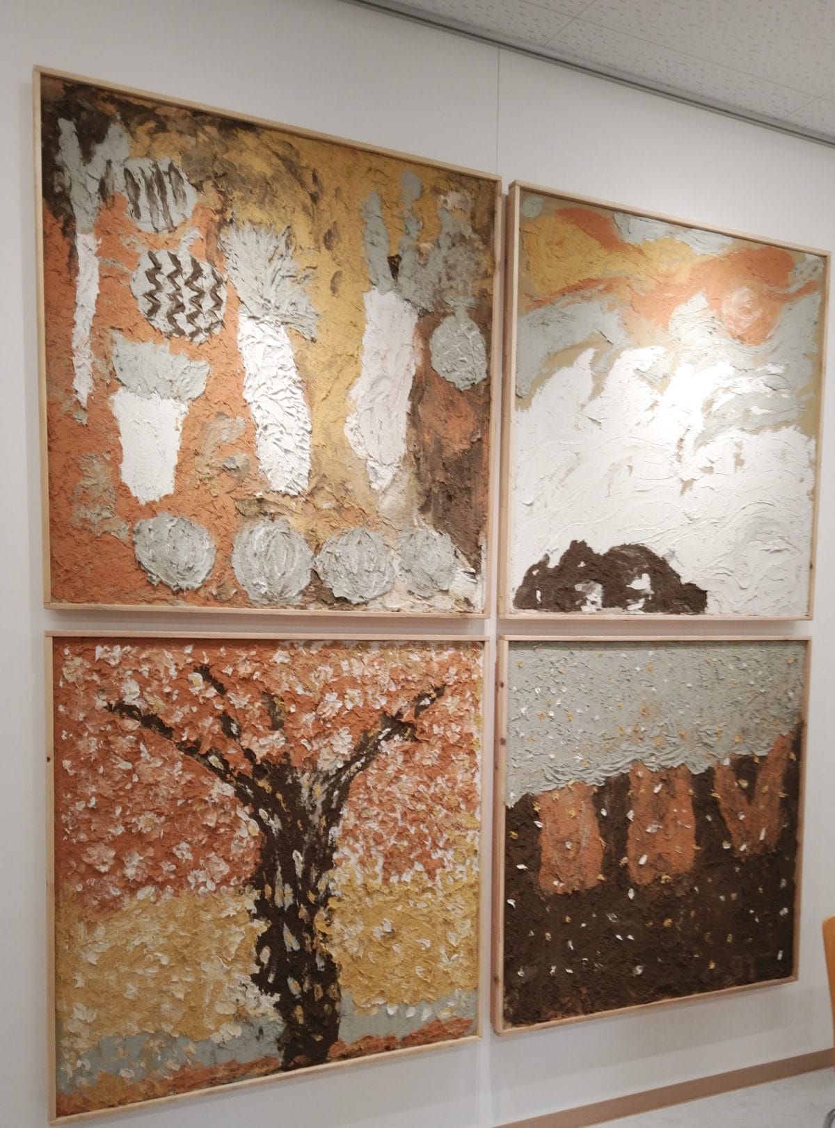 三浦市民交流センター　ニナイテ　土絵の制作