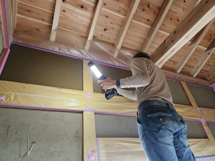 葉山町　石場建構法土中塗り仕上げvol.1