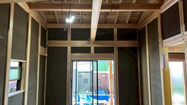 葉山町　石場建構法土中塗り仕上げ　vol.4